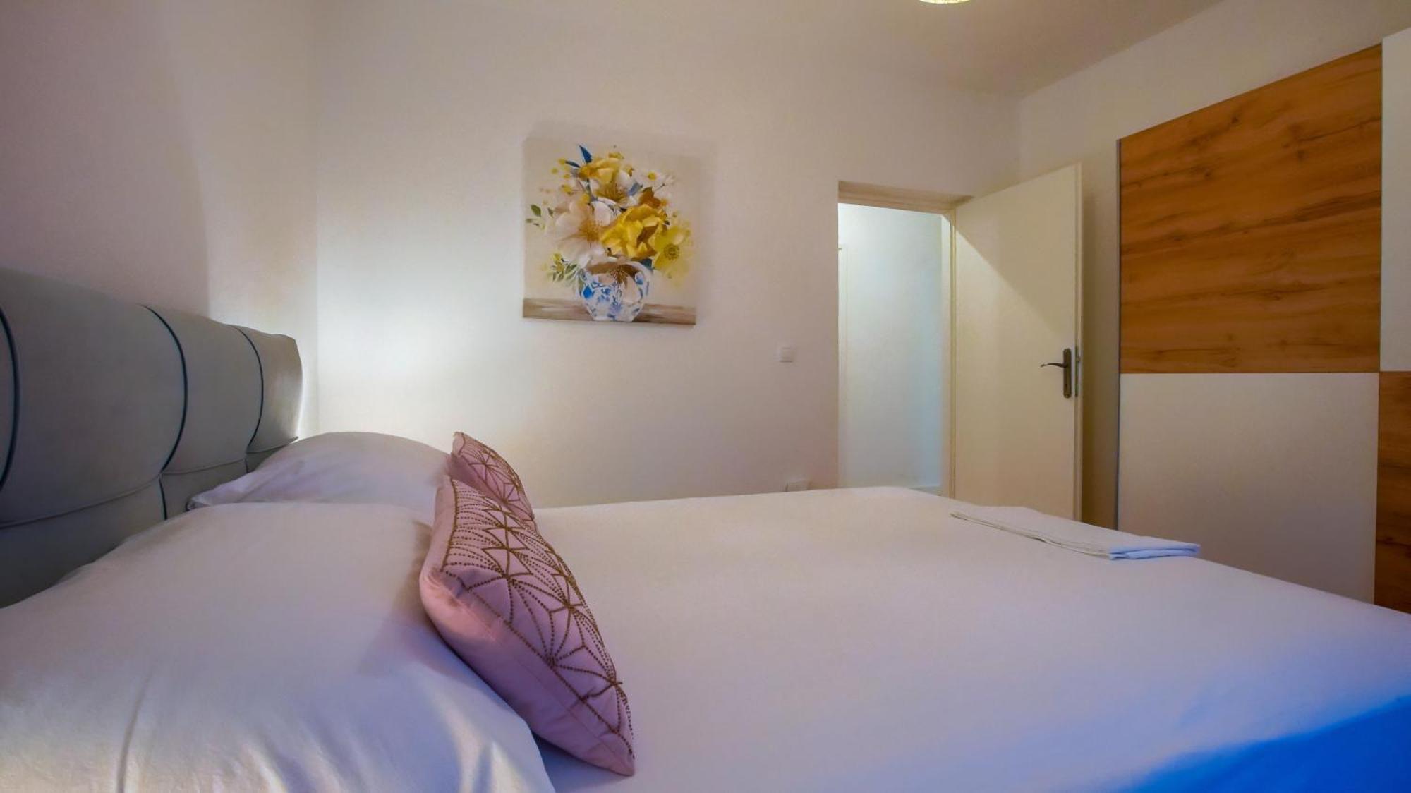 Apartman Mia With Pool1 Split Zewnętrze zdjęcie